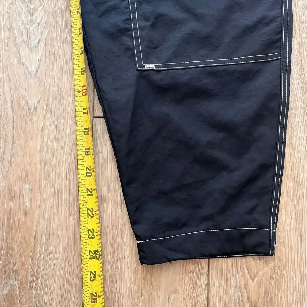 Nike Sportswear Swoosh Woven High-Rise Track Pants with Contrast Stitching